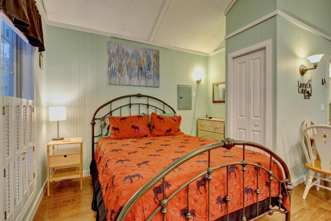 Linville River Cottage - Steps Away From The Banks Newland Экстерьер фото